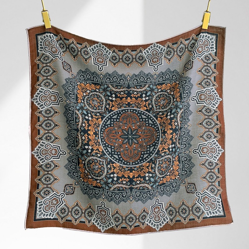 セントラルコンパス ペルシアンフローラルスクエアスカーフ 3 - Shawl Wrap Winter のレビューと価格