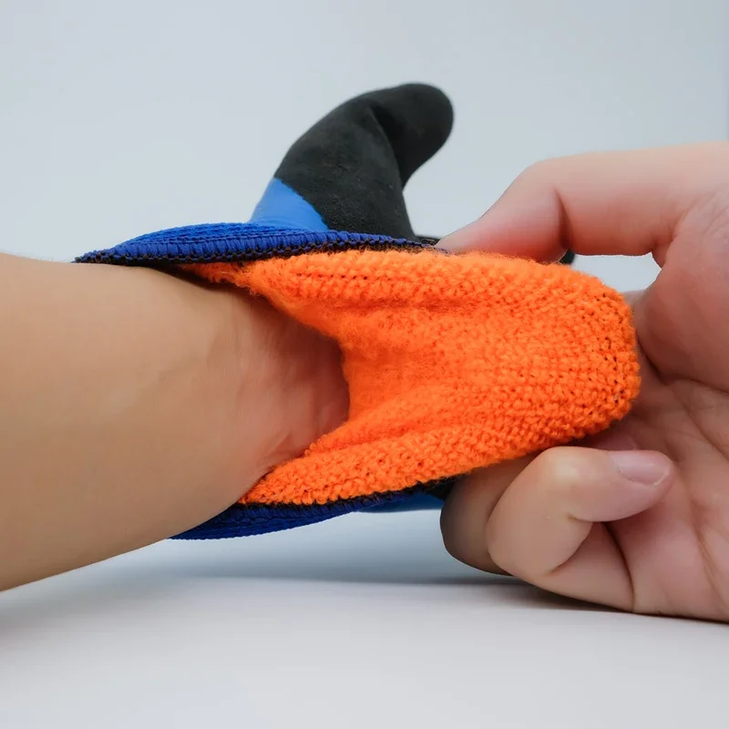 防水冬作業手袋優れたグリップコーティングサーマルライナー断熱 - Snow Glove Insulated のレビューと価格